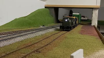 Atlas O Plymouths southbound at Portway Center