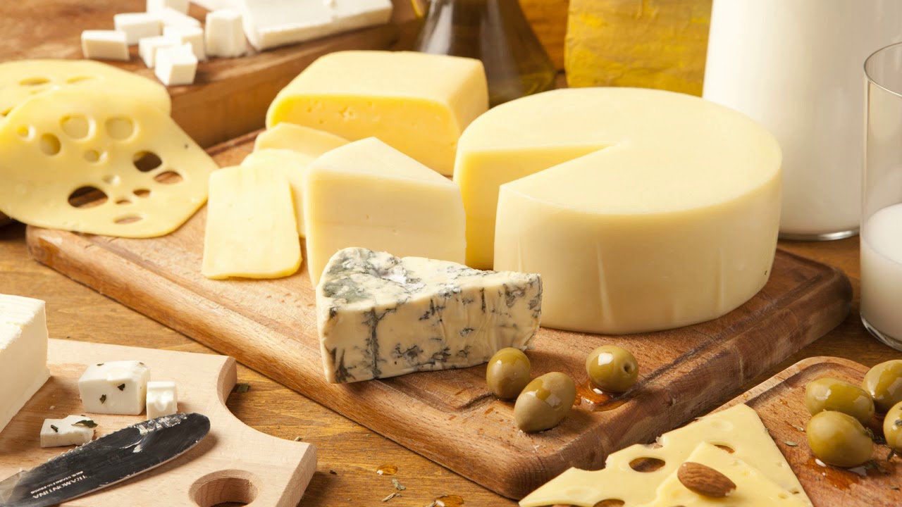 Как сохранить сыр в дороге без холодильника?