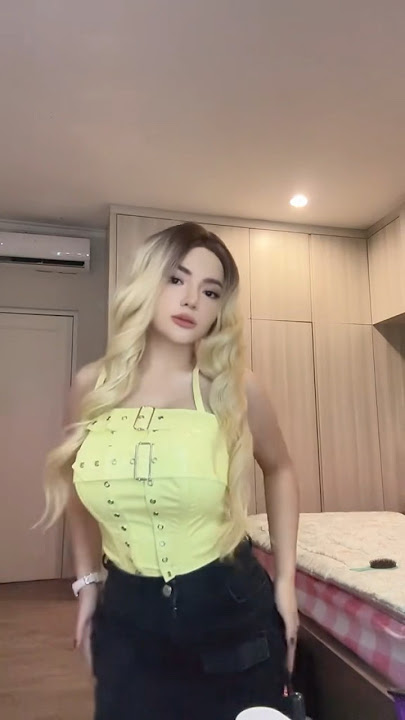 Dinar Candy with yellow dress ❤️ #dinarcandy