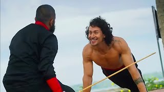 'شاب فاشل بيقرر يتعلم الفنون القتالية عشان ينقذ حبيبته المخطوفه ' ملخص فيلم baaghi 1