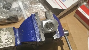 Chrysler Crossfire - Recoding Door Lock to Match New Key