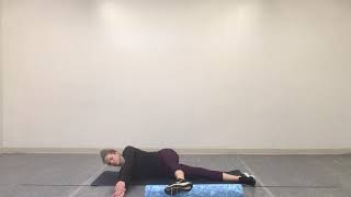 Hamstring windmill - foam roller