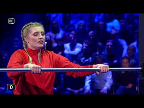 Reck-Drehung | Vanessa Mai vs. Luna Schweiger | Spiel 1 ...
