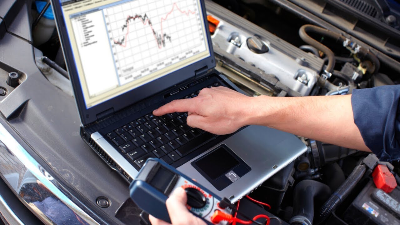 How to Tune a Car With a Laptop 