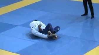 Olivier Michailesco vs Rodrigo da Silva Pereira 1/2 FINALE European ibjjf 2016