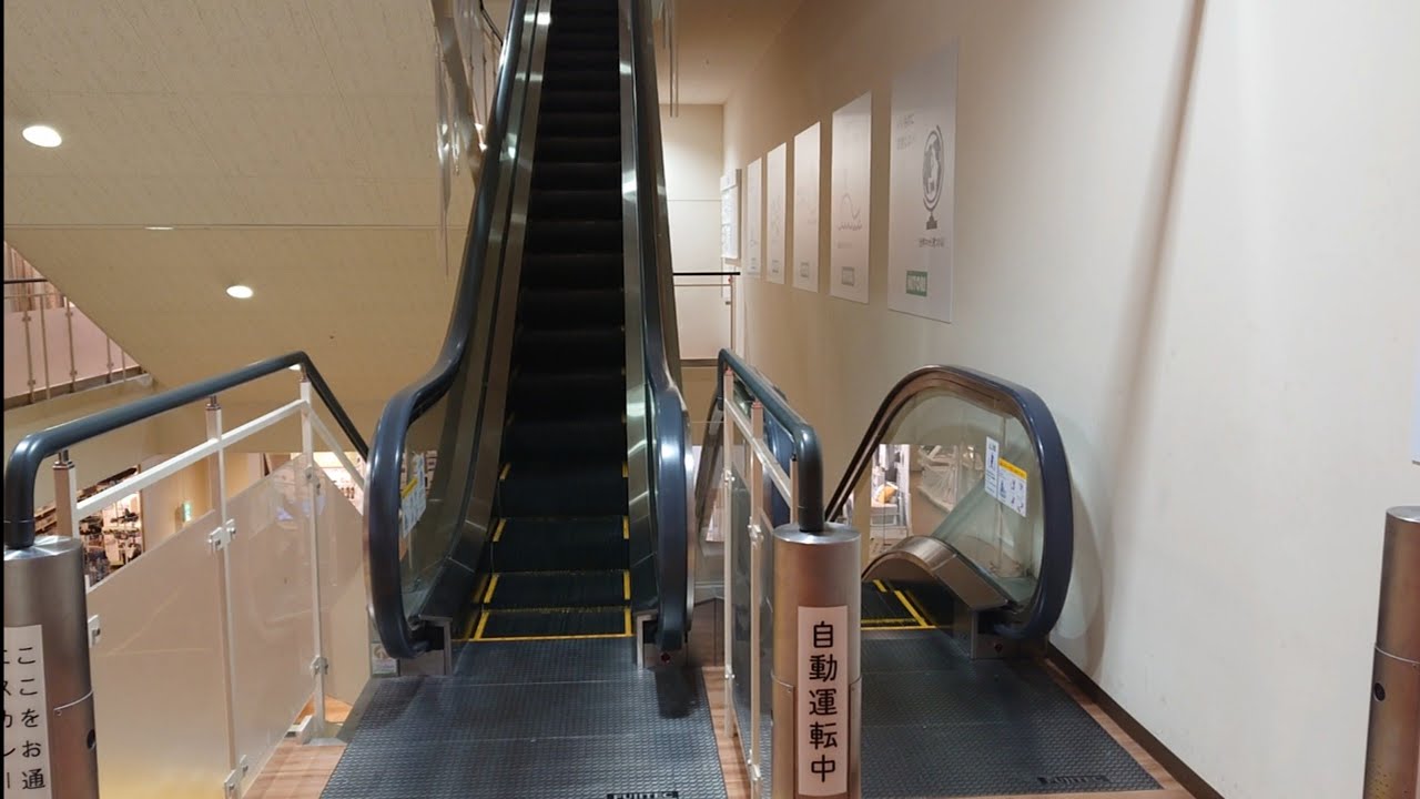 【エスカレーター】ニトリ  御経塚店 自動 【Escalator】NITORI