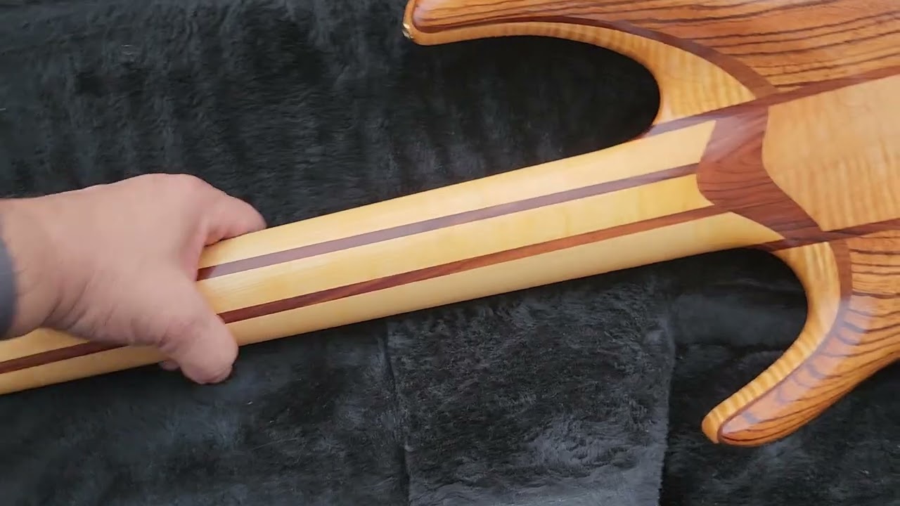 2000 Ken Smith BSR Elite 5 string in zebra wood - YouTube