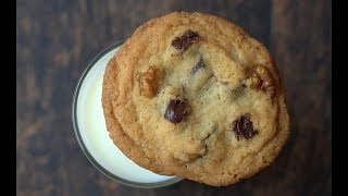 Easy chocolate chip cookies - baking in ...