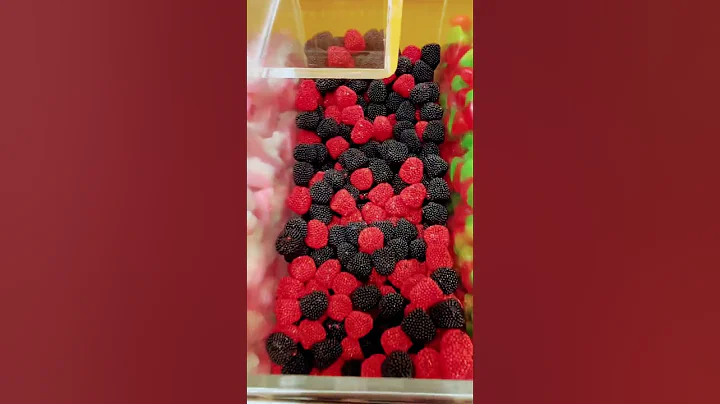 #candy #raspberry  #gummies #shortvideo #shorts #short #shortvideo #yummy #trending #asmr