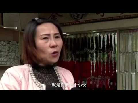 监拍男子1秒调包iPhone7,真机变假机
