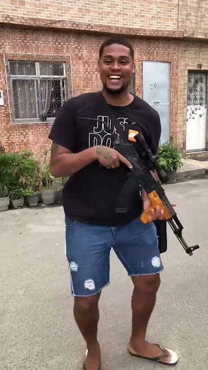 DE GLOCK EU SOU BONITINHO DE FUZIL EU FICO LINDO KK