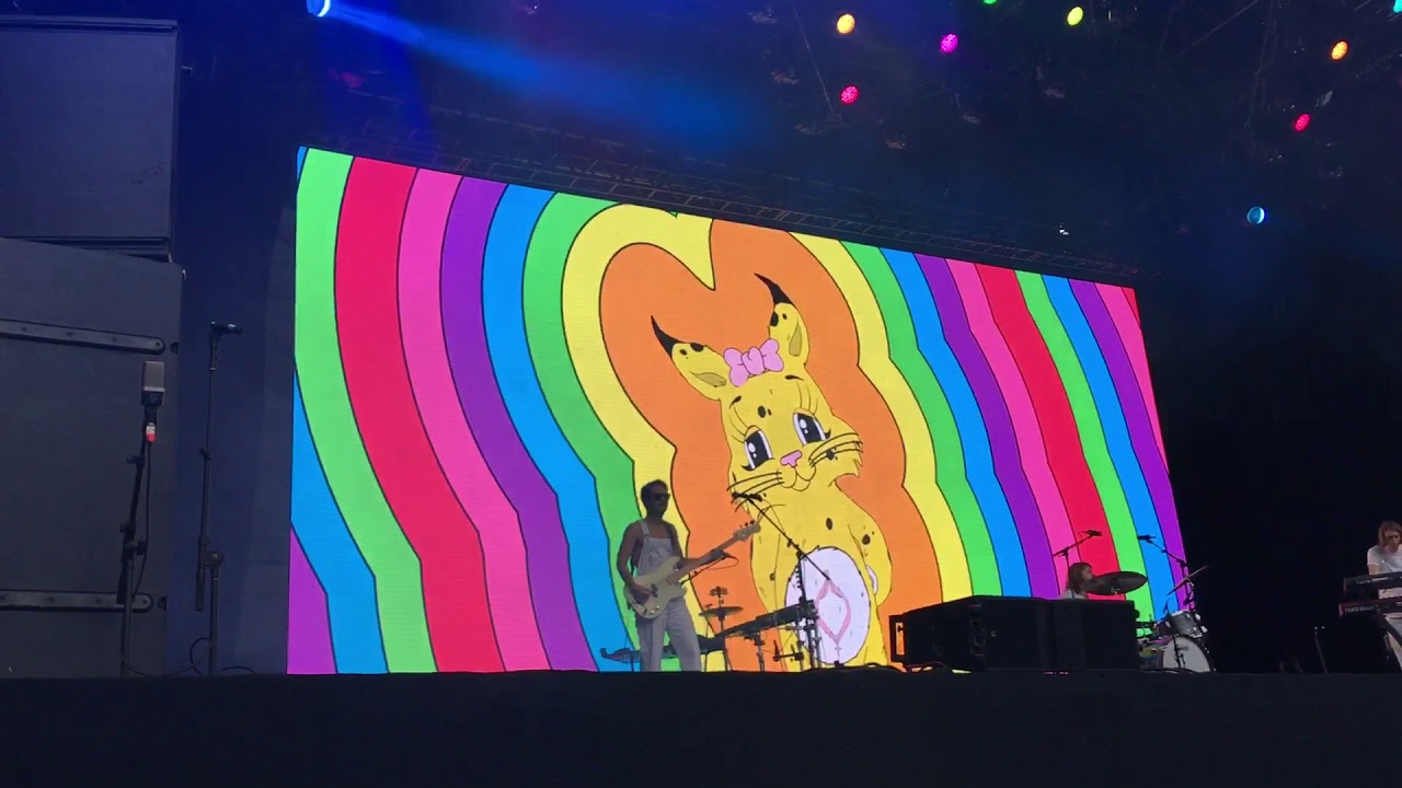 Sunshine Kitty Tour Intro - Tove Lo @ Popload Festival 2019