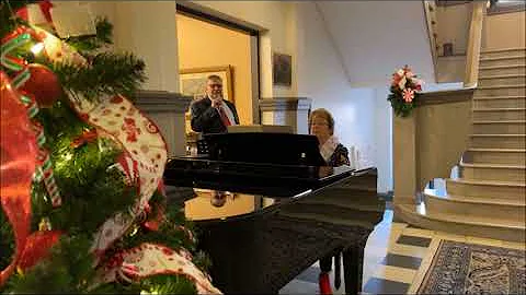 "Away In A Manger"  Debbie Meek & Jimmy Felts Vide...