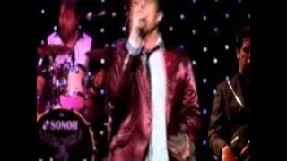 David Campbell - Can't Take My Eyes Off You.mpg