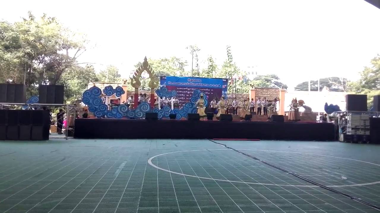วงดนตรีลูกทุ่งบงกช โรงเรียนบัวหลวงวิทยาคม จ.บุรีรัมย์ 2557