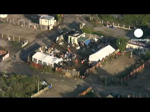 На юге Англии выселяют...