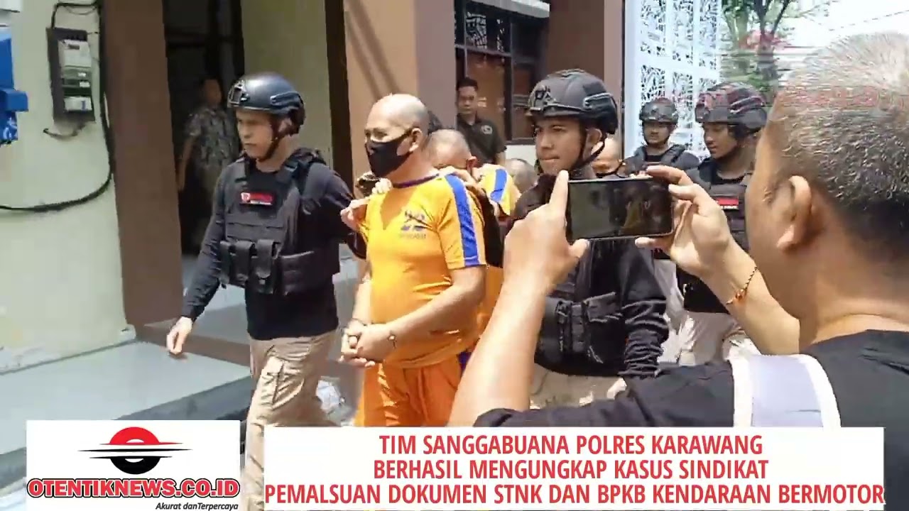 TIM SANGGABUANA POLRES KARAWANG, BERHASIL MENGUNGKAP SINDIKAT  PEMALSUAN DOKUMEN KENDARAAN BERMOTOR