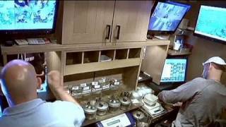 Who's allowed to buy cannabis at Maastricht cafés?