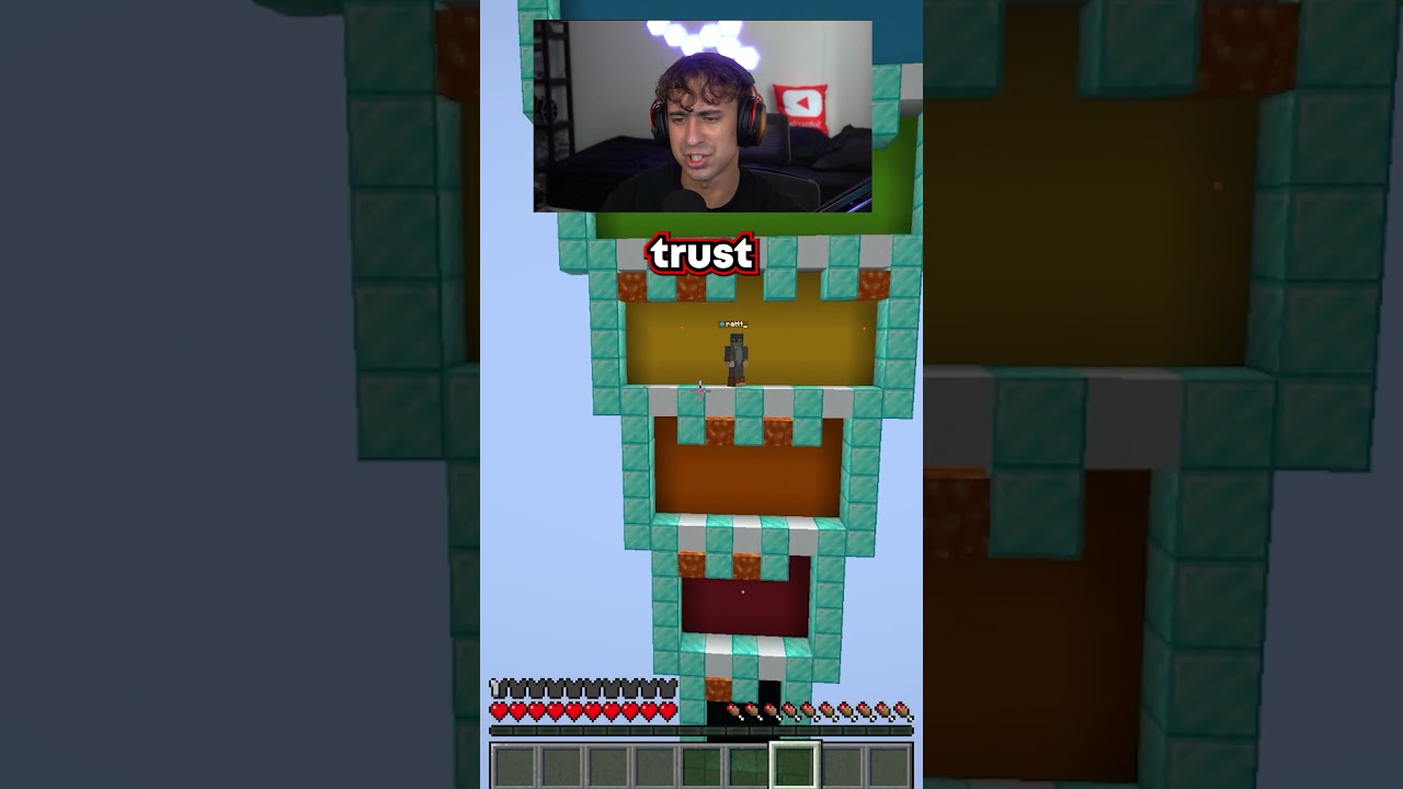 REAL Minecraft Trust Game BUT I CHEAT 😱 #minecraft #minecraftshorts #ytshorts #memes #gaming