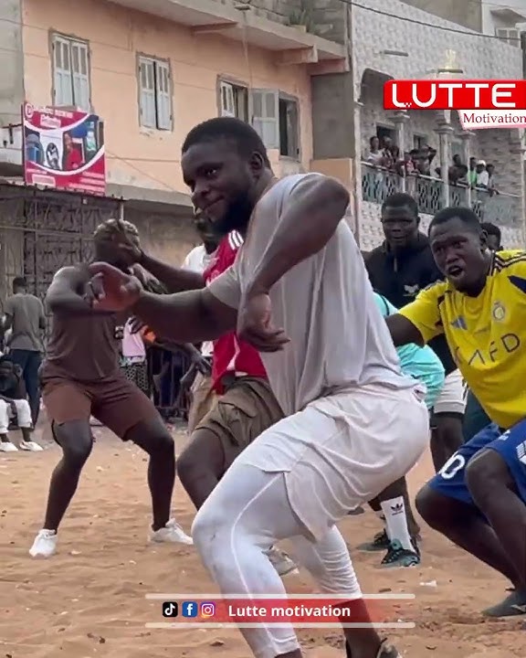 Kimoy boy bou ndaw bi.. » lounekh😂open presse petit Lo #shorts abonnez-vous