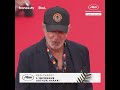 L'animateur Antoine de Caunes gravit les marches du festival !