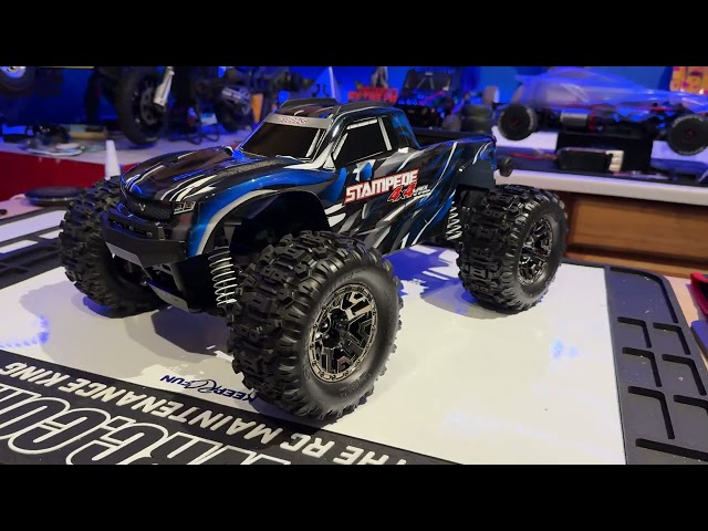 Traxxas Stampede 4x4 vxl | Unbox / Skate Park bash and dirt ripping