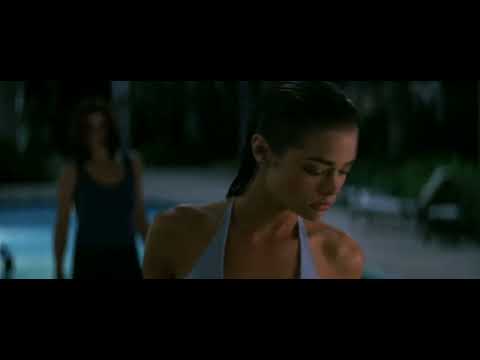 Denise Richards & Neve Campbell  ( wild things   ) #shorts #lgbtstory #wildthings