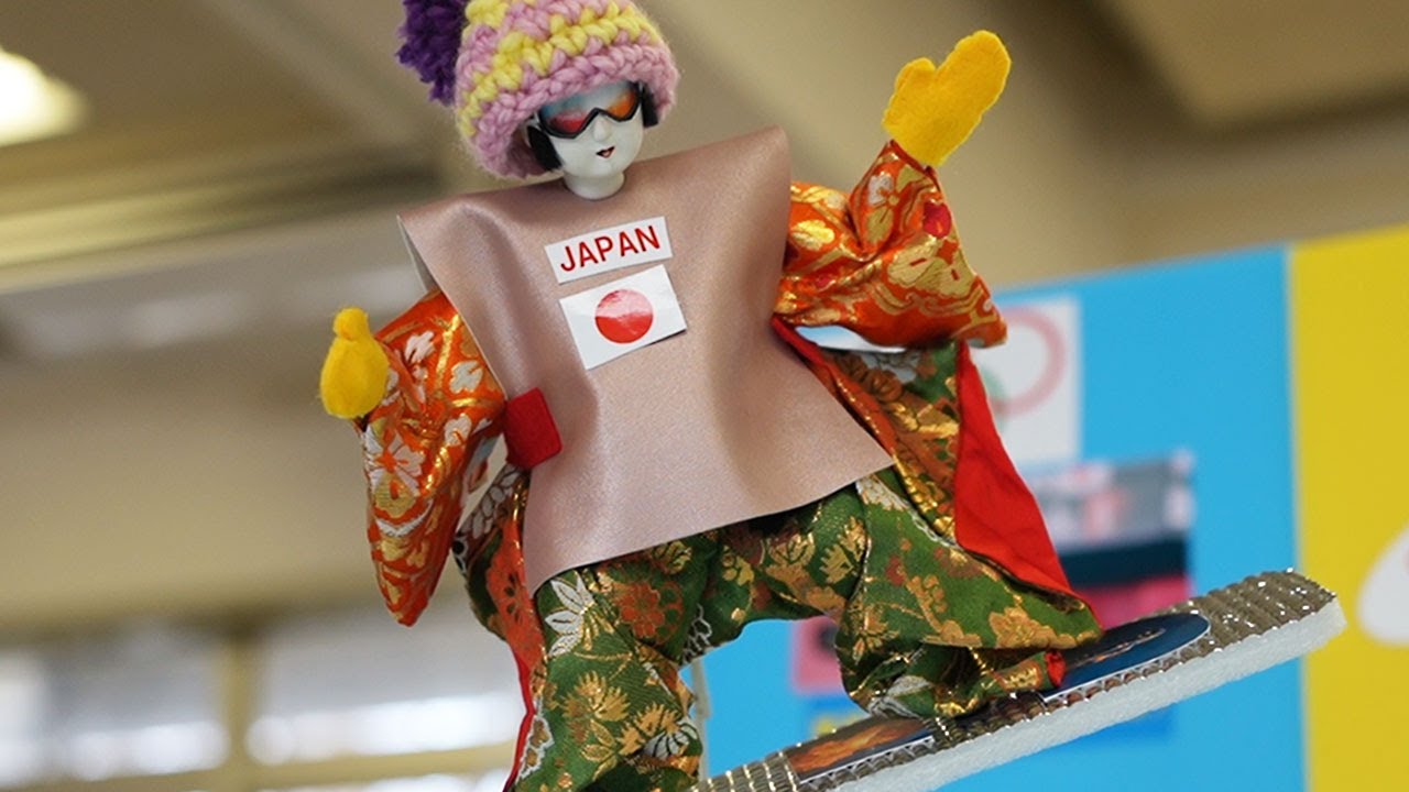 使われなくなった人形集め新たな命 少子化地区で「福よせ雛」づくり 