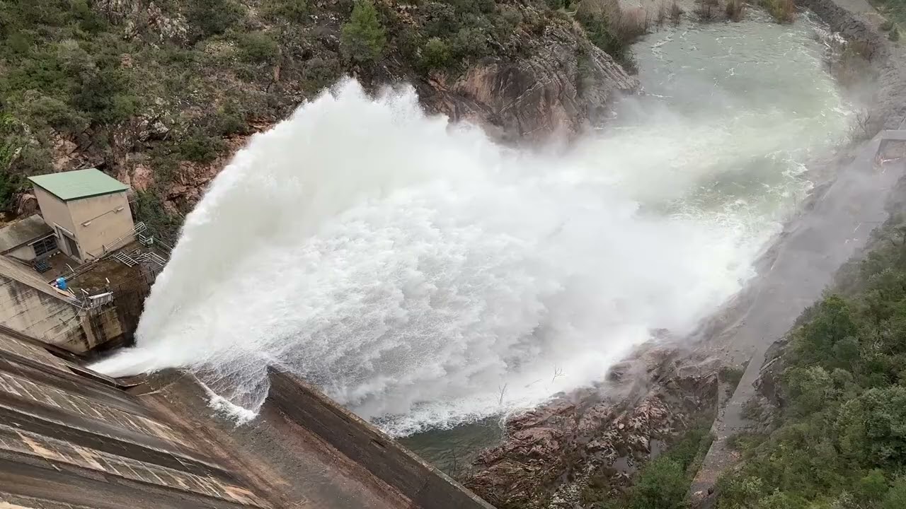 El pantà de Darnius-Boadella al 94% alliberant aigua