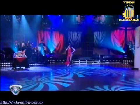 Celina Rucci (Bailando por un sueo 2007 - strip da...