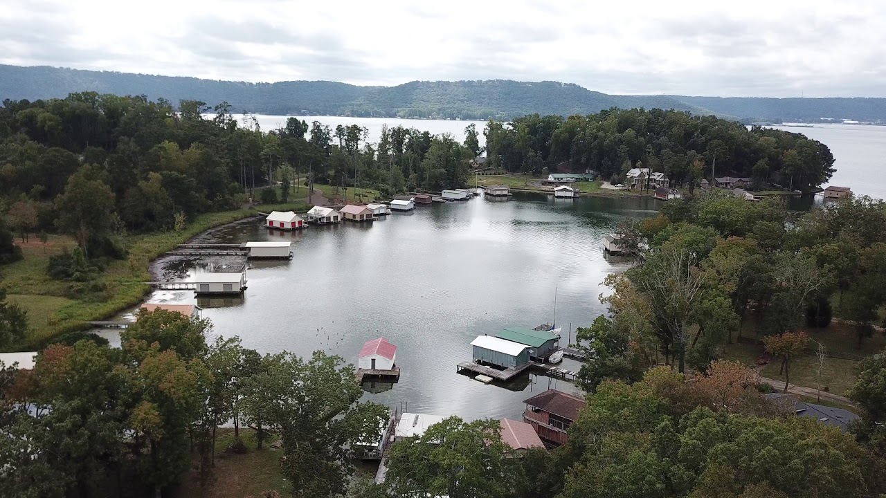 Aerial view Honeysuckle Dreams Cabin on Guntersville Lake for rent on VRBO as property 1118572