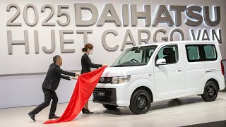 2025年新型ダイハツ ハイゼットカーゴ徹底レビュー!内外装・走行性能・価格まで完全解説