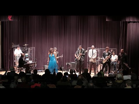 Althea Rene Performs "No Restrictions" (LIVE)