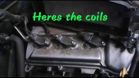 2007 FJ CRUISER (1GR-FE)  SPARKPLUGS REPLACEMENT + AIR FILTER REPLACEMENT