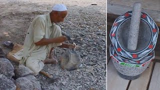 How Stone Carving Mortar & Pestle are made || 65 Years old Master Artisan makes it look simple