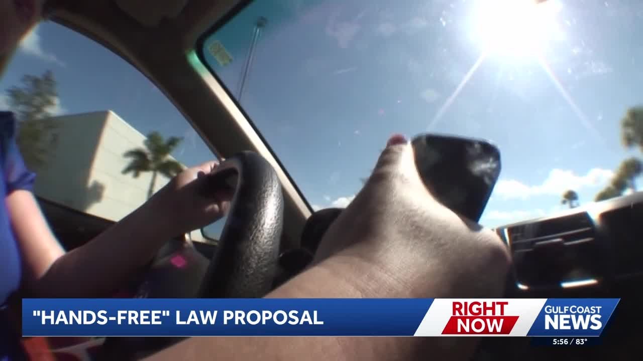 Florida proposes bill to ban handheld phone use while driving - YouTube