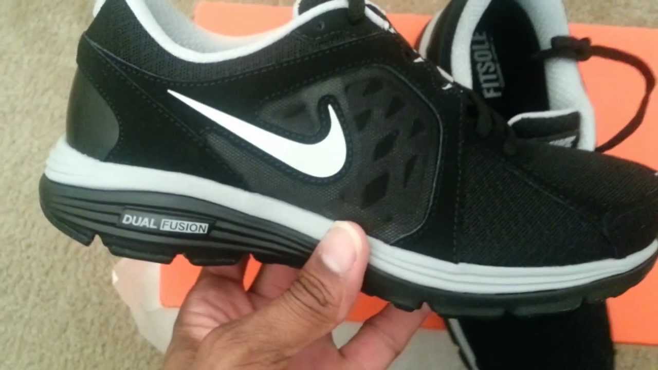 wmns nike dual fusion