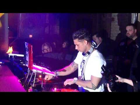 DJ Pauly D at Europe Night Club St. Louis 2011 (2)