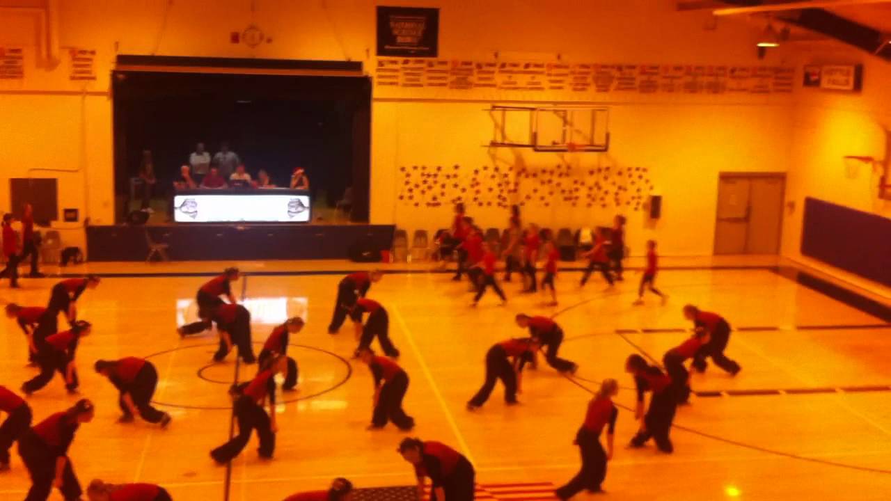 Kettle Falls High School & Middle School Dance Team Christmas Routine YouTube