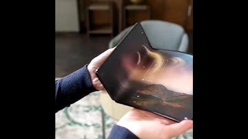 Trifold display smartphone | TCL Trifold