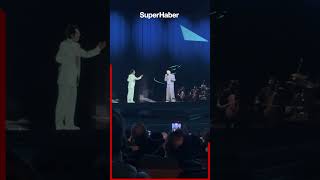 Sefo Konserinde Müslüm Gürses Sürprizi Hologram Olarak Sahneye Çıktı