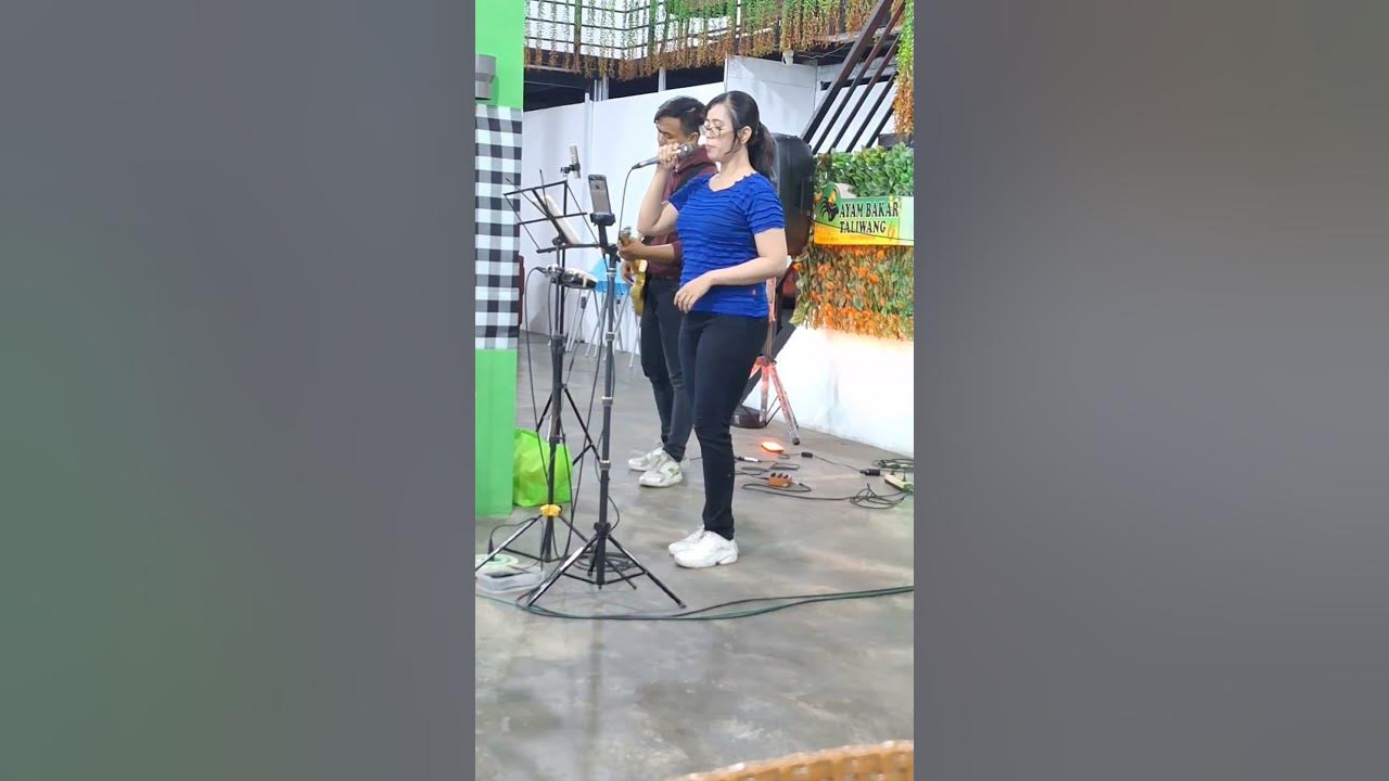 Minggu di Ayam bakar Taliwang 79 cibubur#vprojectband #ayambakartaliwangcibubur (3)