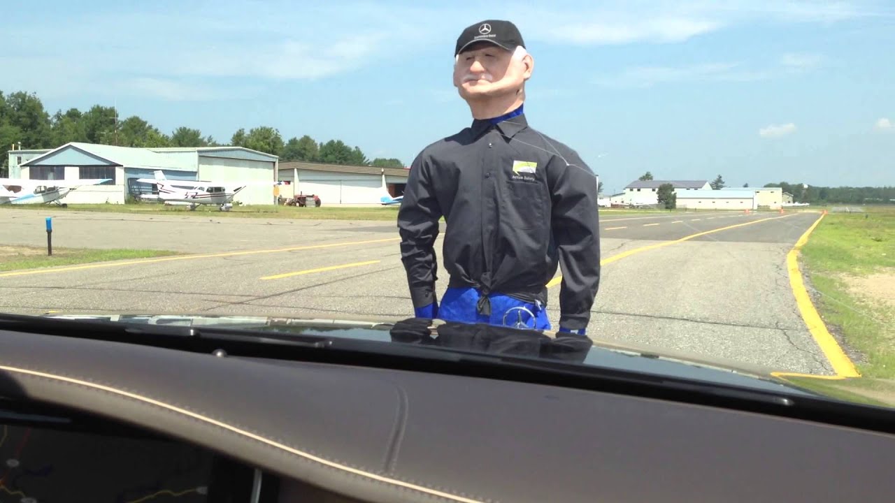 Collision prevention assist мерседес