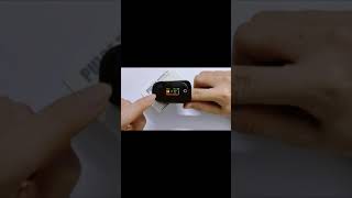 Máy đo nồng độ oxy và nhịp tim Fingertip Pulse Oximeter A2 Chính