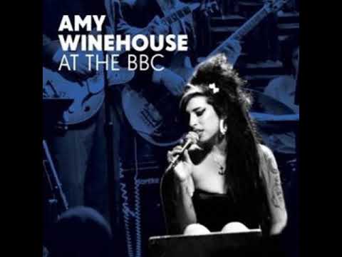Amy Winehouse - In My Bed (Live From T In The Park / 2004)