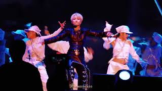 Chinese singer and dancer, XIN Liu Yuxin does the most powerful chest pop at her concert in Chengdu Resimi