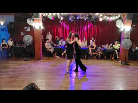 "Milonga Vieja Milonga" - Mariana López Cattini y Natasha Lewinger