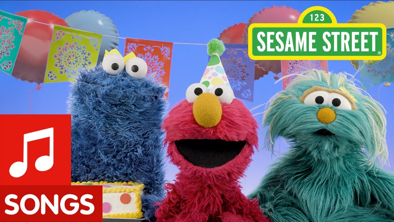 Sesame Street: Happy Birthday Song in Spanish & English | Feliz ...