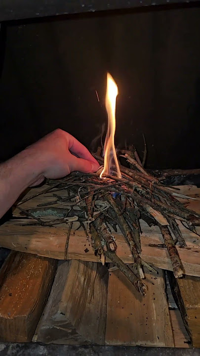 Building the top down fire in a fireplace or wood stove 🔥