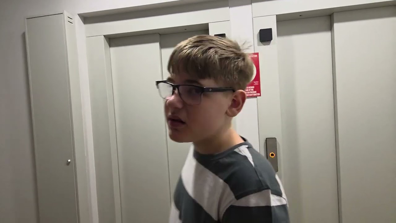 Lifts @ Hotel Benidorm Plaza, Benidorm Old Town, Otis elevators with Pertor modernisation maybe 🤔